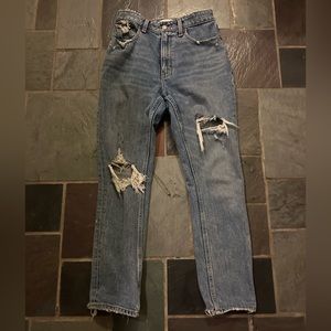 Abercrombie Curve Love High Rise Mom Jean